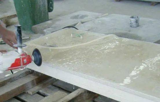 從舊時(shí)光到新潮流 水磨石如何以石材加工新姿態(tài)驚艷回歸